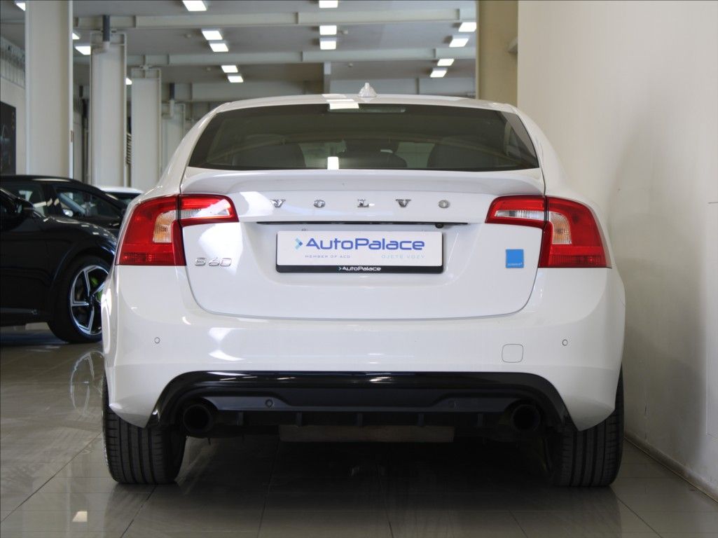 Volvo S60, 2,0 Polestar 270kW 75tkm.ČR - fotka 4