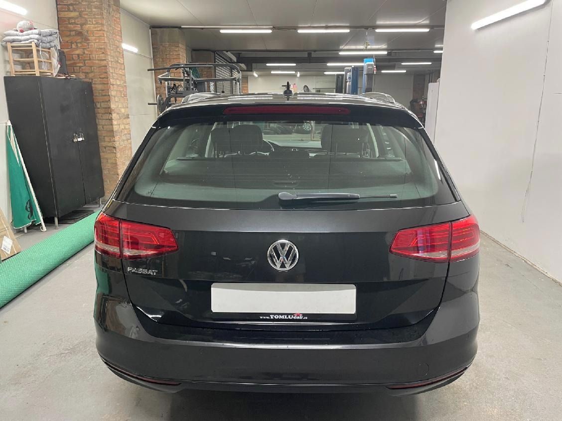 Volkswagen Passat, 2,0TDi-110kw-Comfort-DSG - fotka 5
