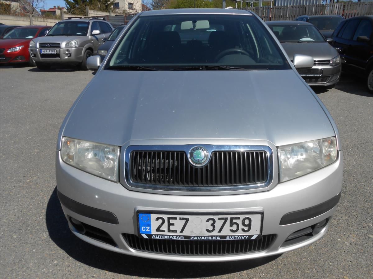 Škoda Fabia, 1,2 HTP 40Kw - fotka 2