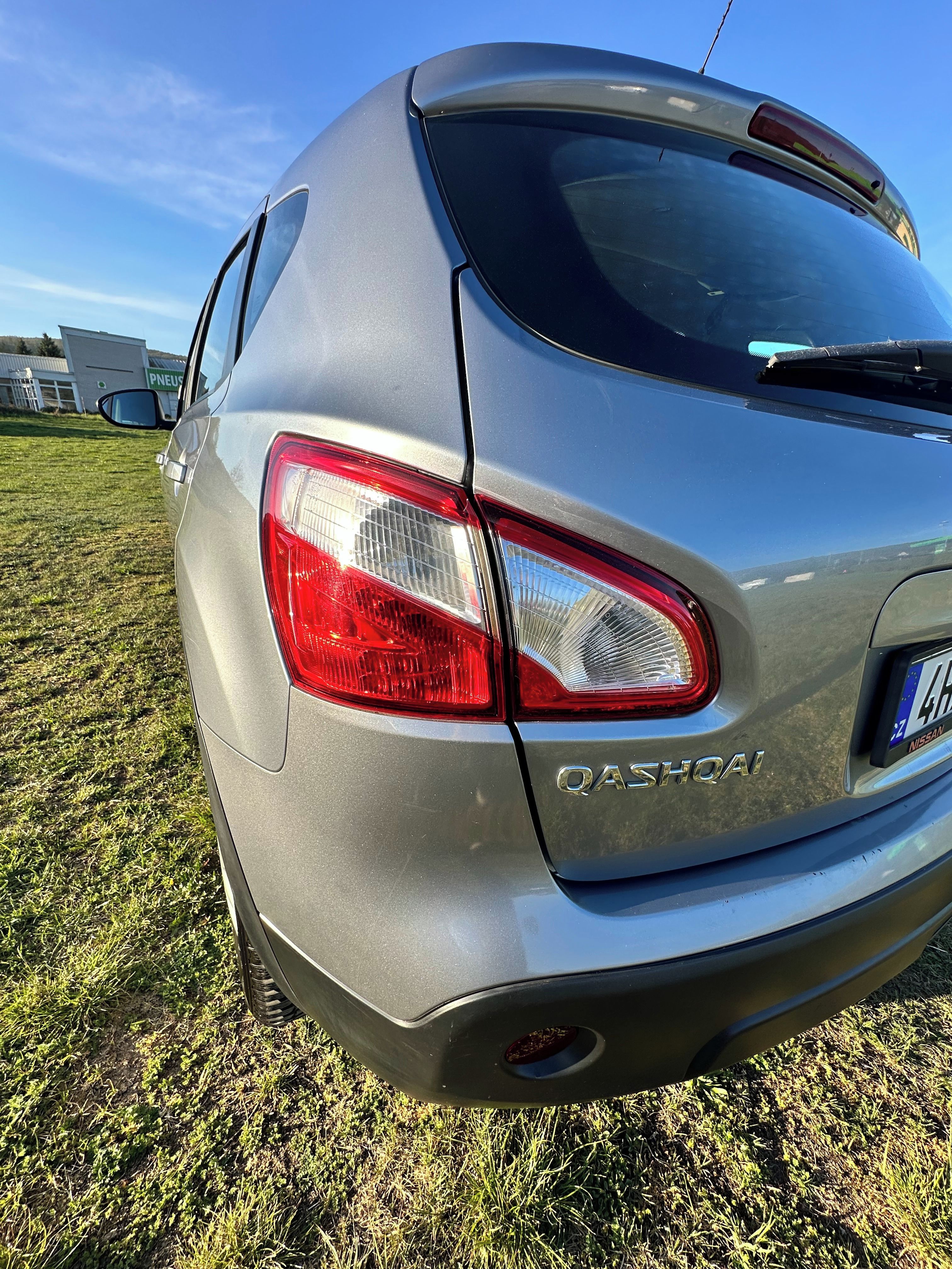 Nissan Qashqai, Qashqai 2.0 CVT - fotka 6