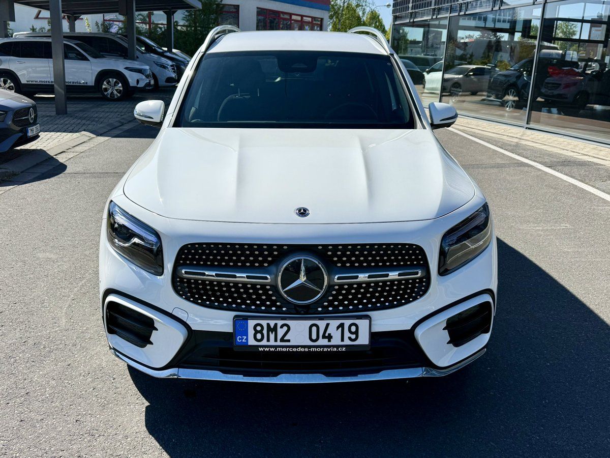Mercedes-Benz GLB, 200 d 4MATIC - fotka 3