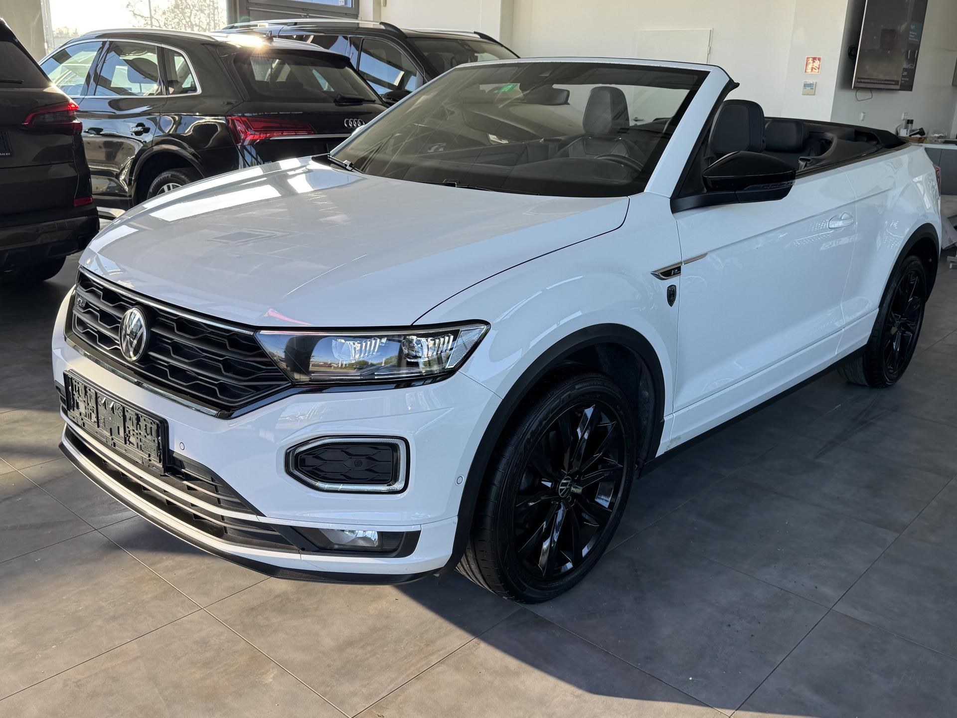 Volkswagen T-Roc, 1,5TSi DSG R-LINE LED - fotka 3