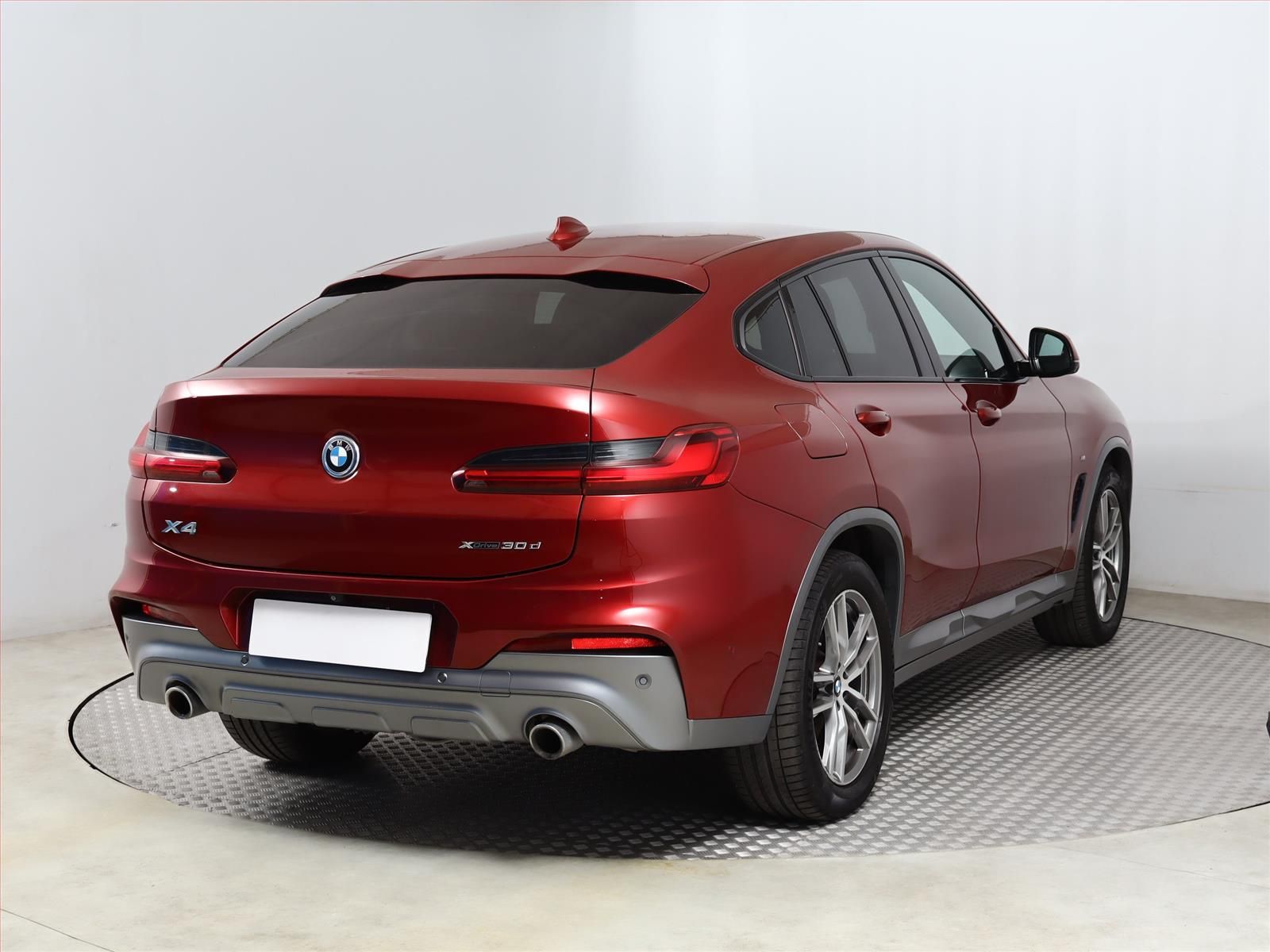 BMW X4, xDrive30d, M Sport, 4X4 - fotka 5