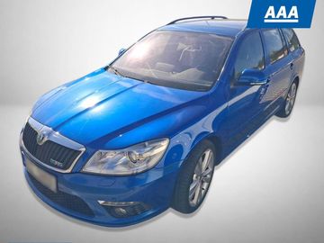 RS 2.0 TDI, Kožené sedačky