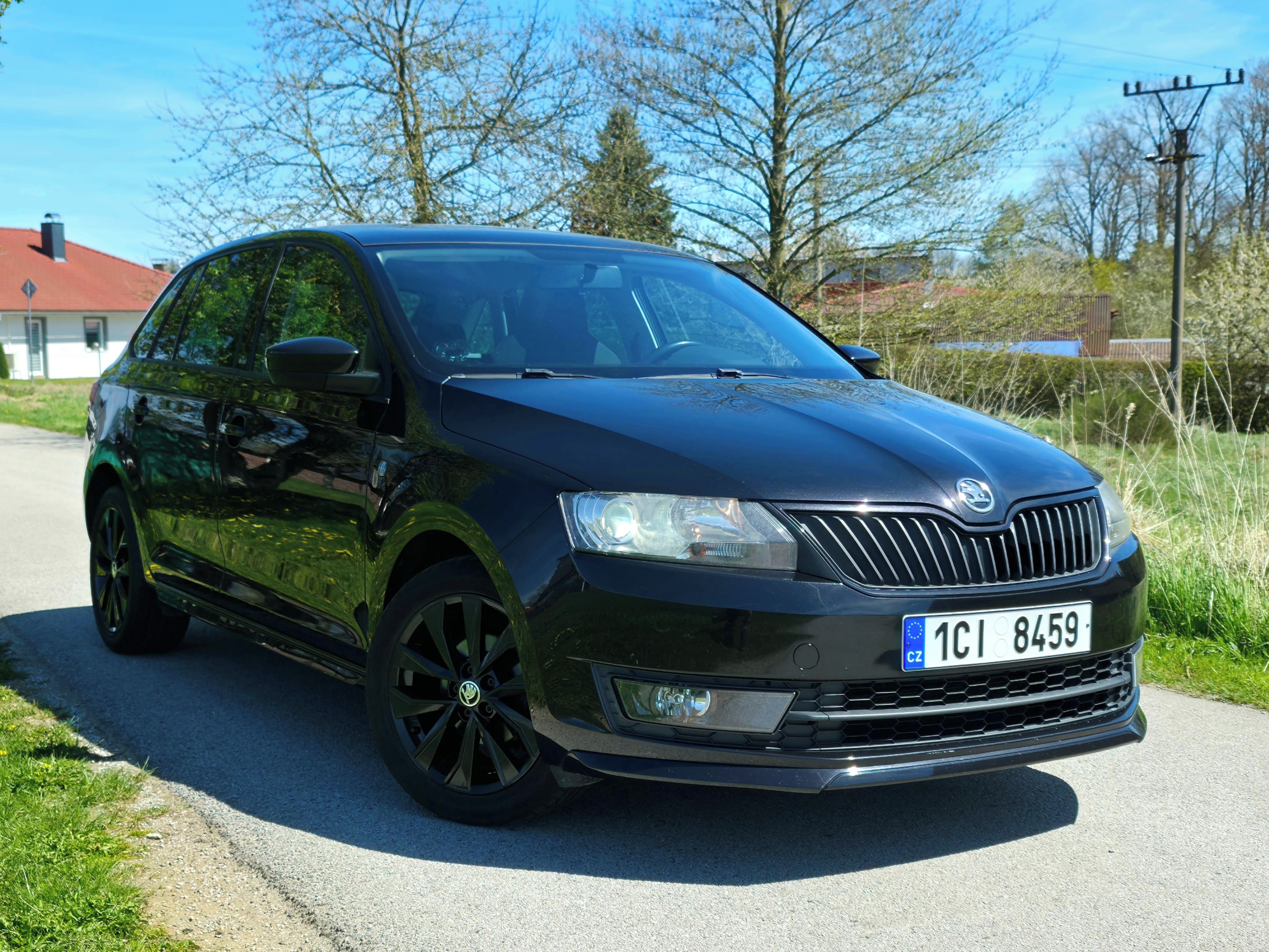 Škoda Rapid, Spaceback Monte Carlo 1.2TSI - fotka 3
