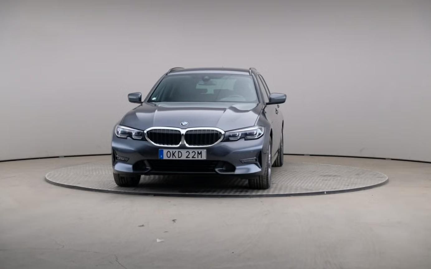 BMW Řada 3, 330e Touring Sport line 3 zóny - fotka 2