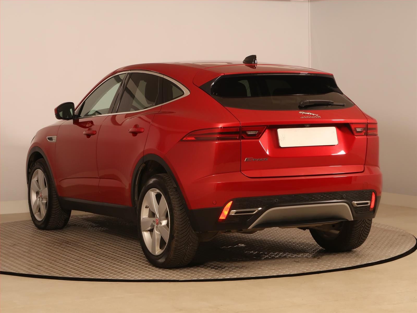 Jaguar E-Pace, D165 AWD, 4X4, Automat, ČR - fotka 4