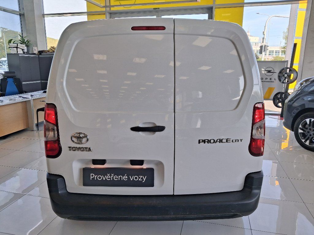Toyota Proace City, 1.5D 75kW 2024 - fotka 5