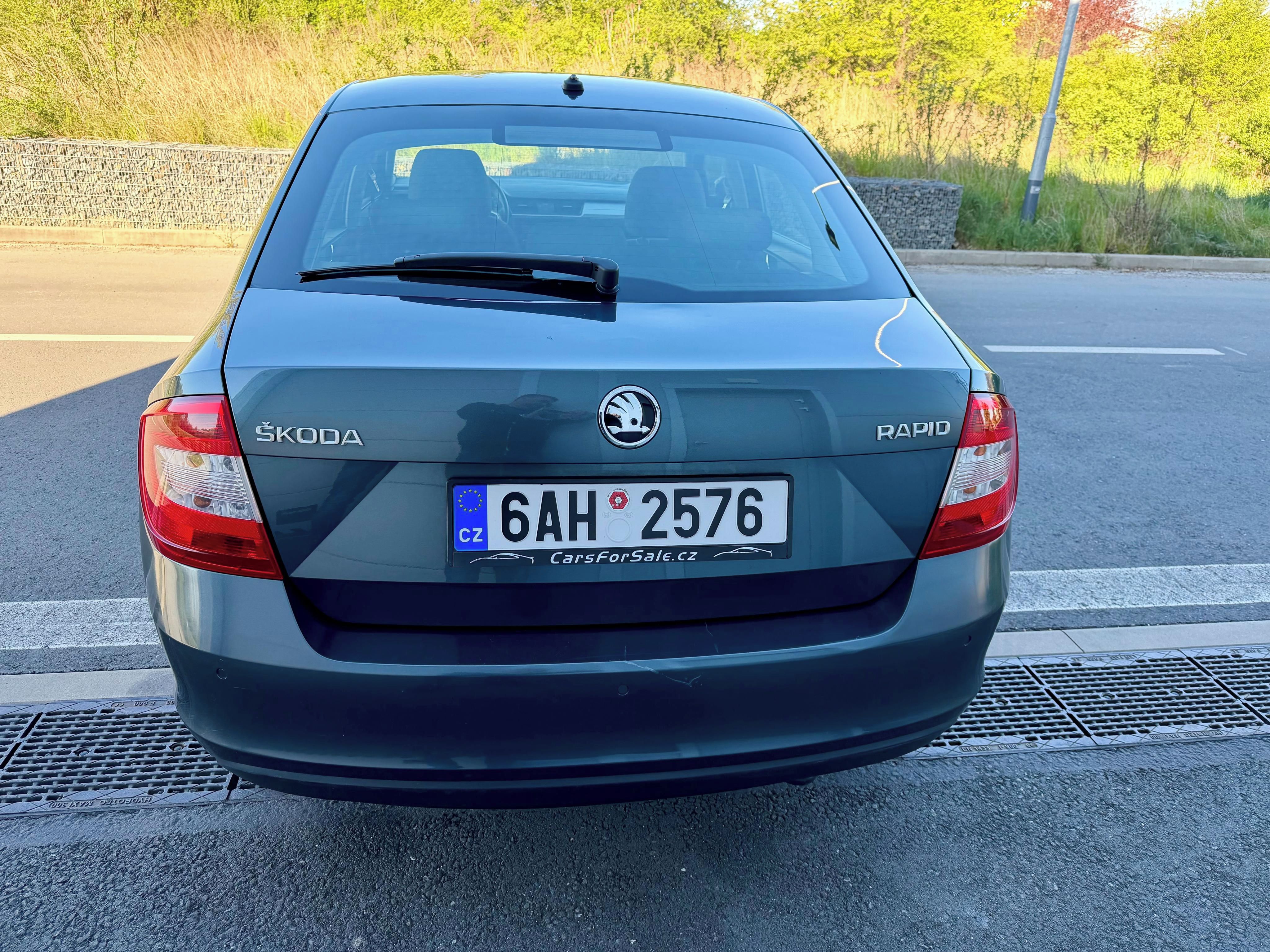 Škoda Rapid, 1.2 TSI AMBITION KOUP ČR!!! - fotka 6