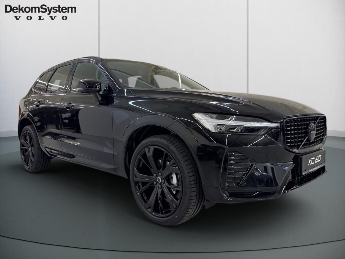 Volvo XC60, 2,0 Black Edition  B5 - fotka 2