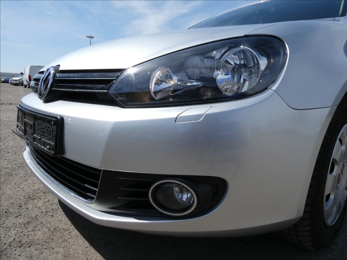 Volkswagen Golf, 1,4 TSi 90kW STYLE - fotka 4