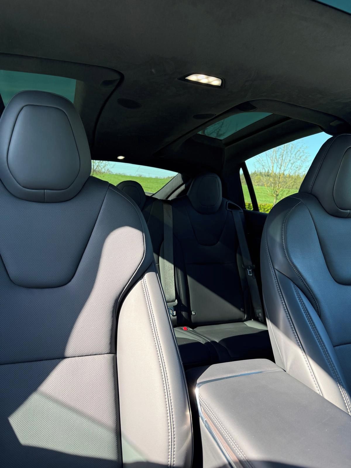 Tesla Model X - fotka 6