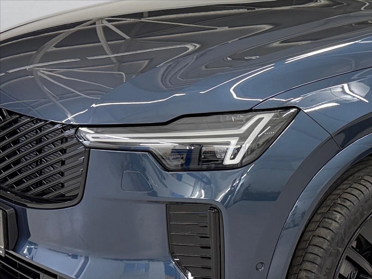 Volvo XC90, 2,0  B5 Black Edition - fotka 5