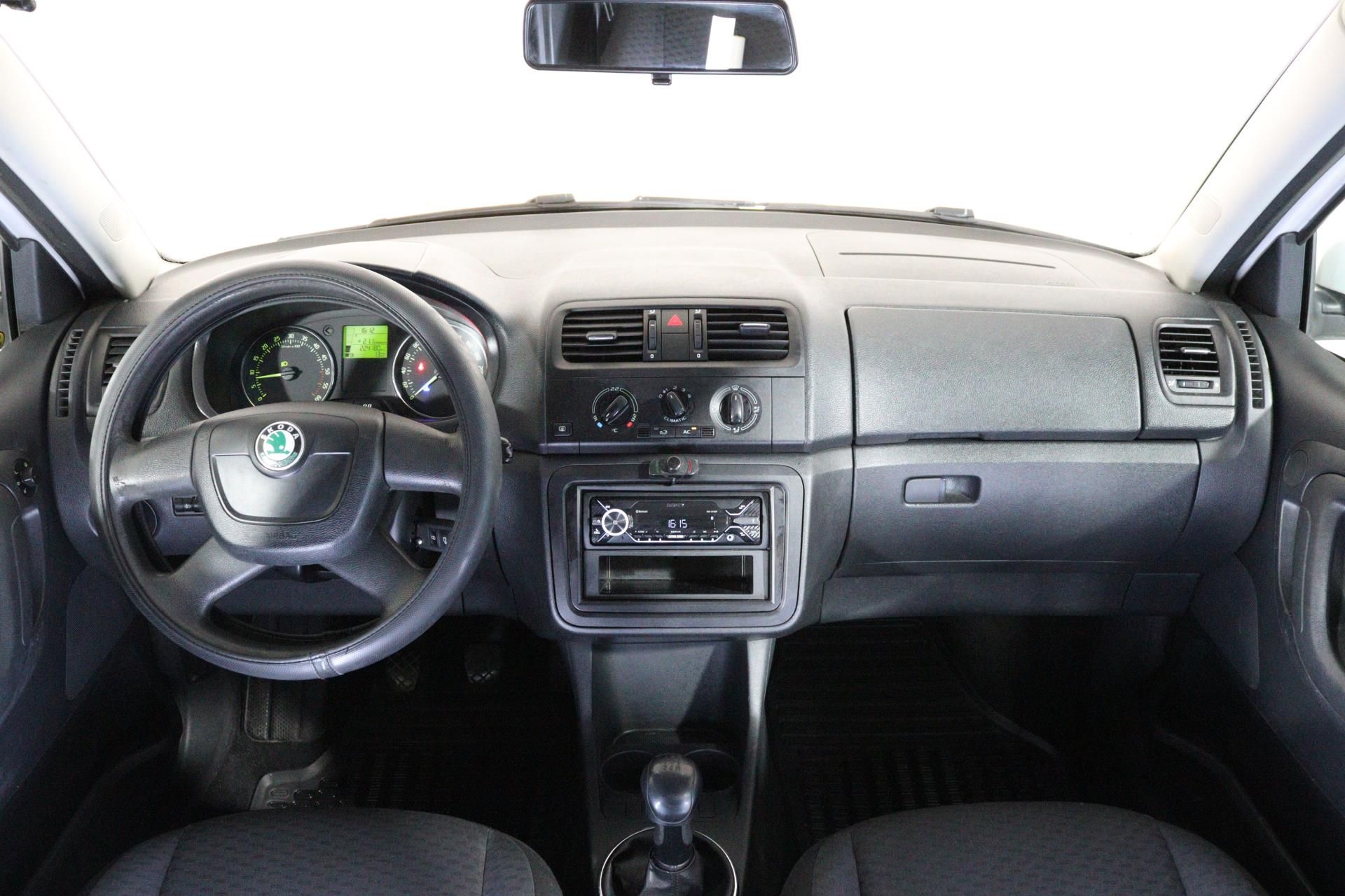 Škoda Fabia, COMBI AMBIENTE 1,6 TDI CR/66kW - fotka 5