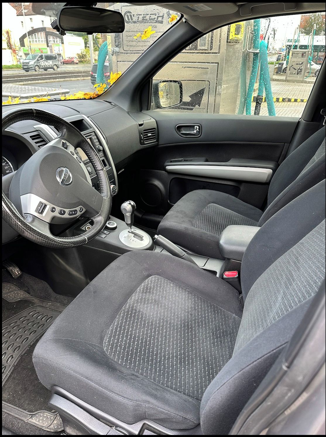 Nissan X-Trail, Nissan X-Trail 2.0 dCi 4x4 - fotka 4