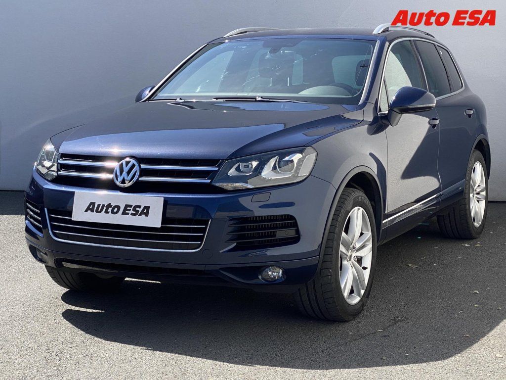 Volkswagen Touareg, 3.0 TDi V6 4x4,servis.kniha - fotka 3