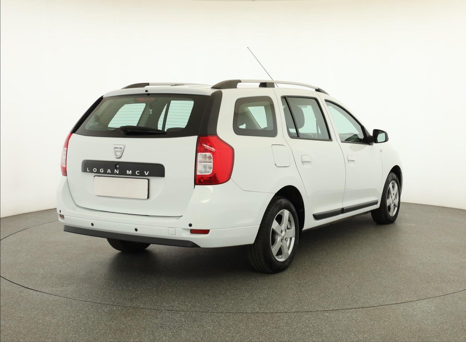 Dacia Logan, 0.9 TCe, Klima, El. okna - fotka 5