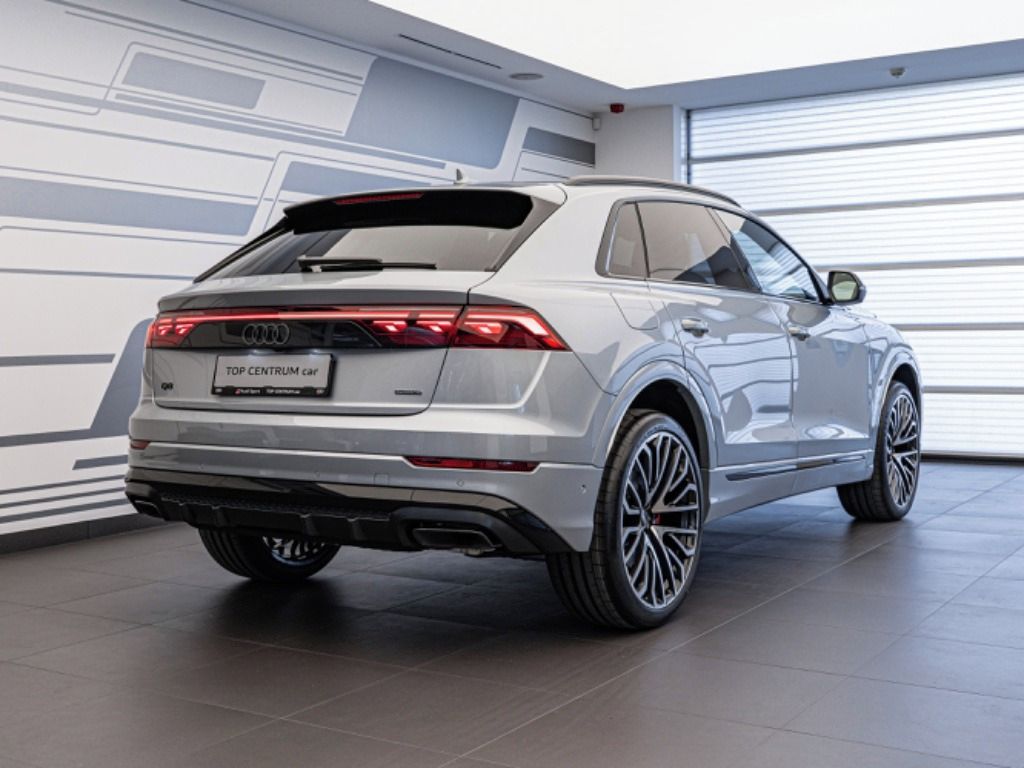 Audi Q8, SUV 50 TDI quattro - fotka 4