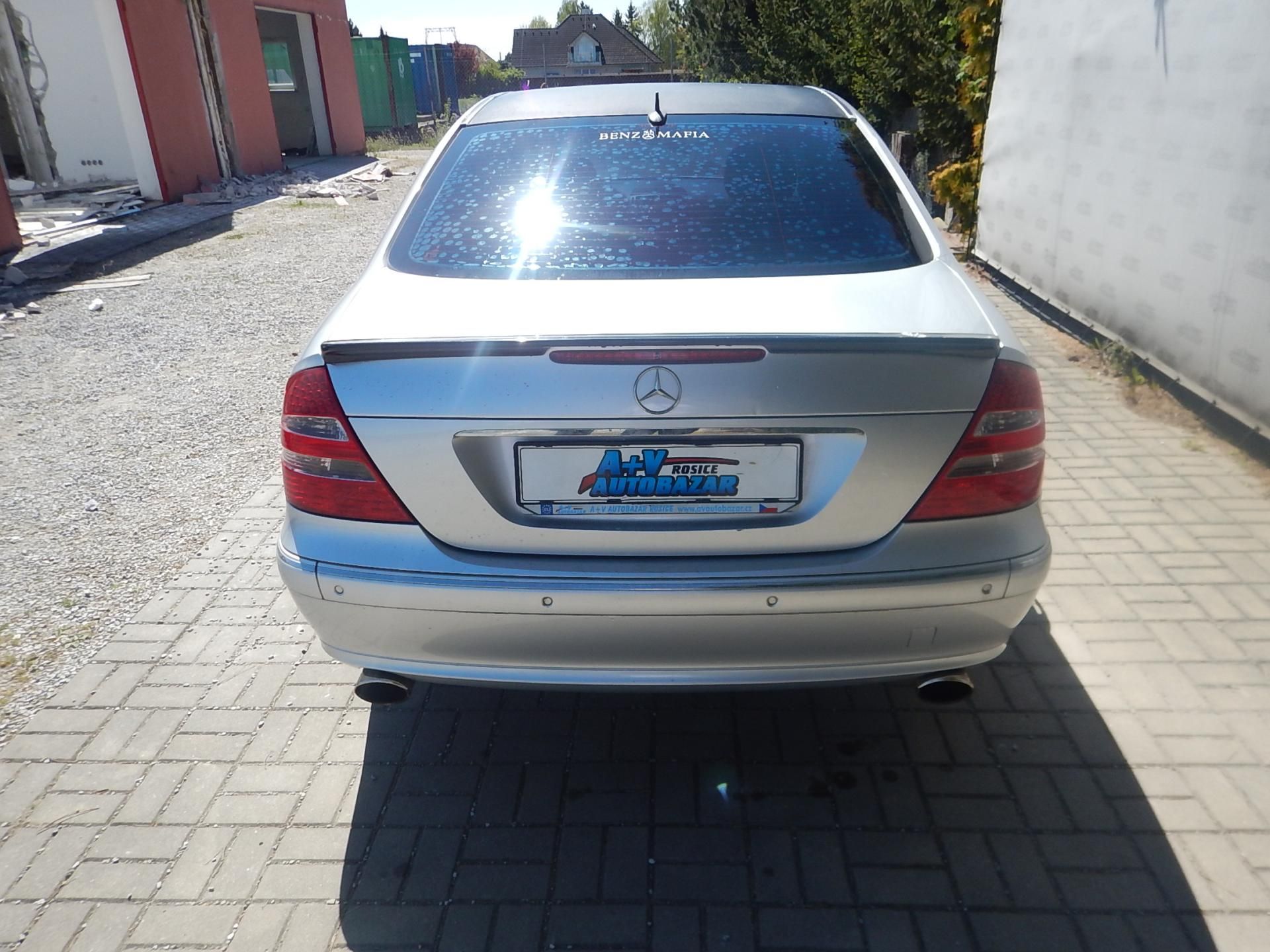 Mercedes-Benz Třídy E, E 350 4MATIC, DIGIKLIMA - fotka 5