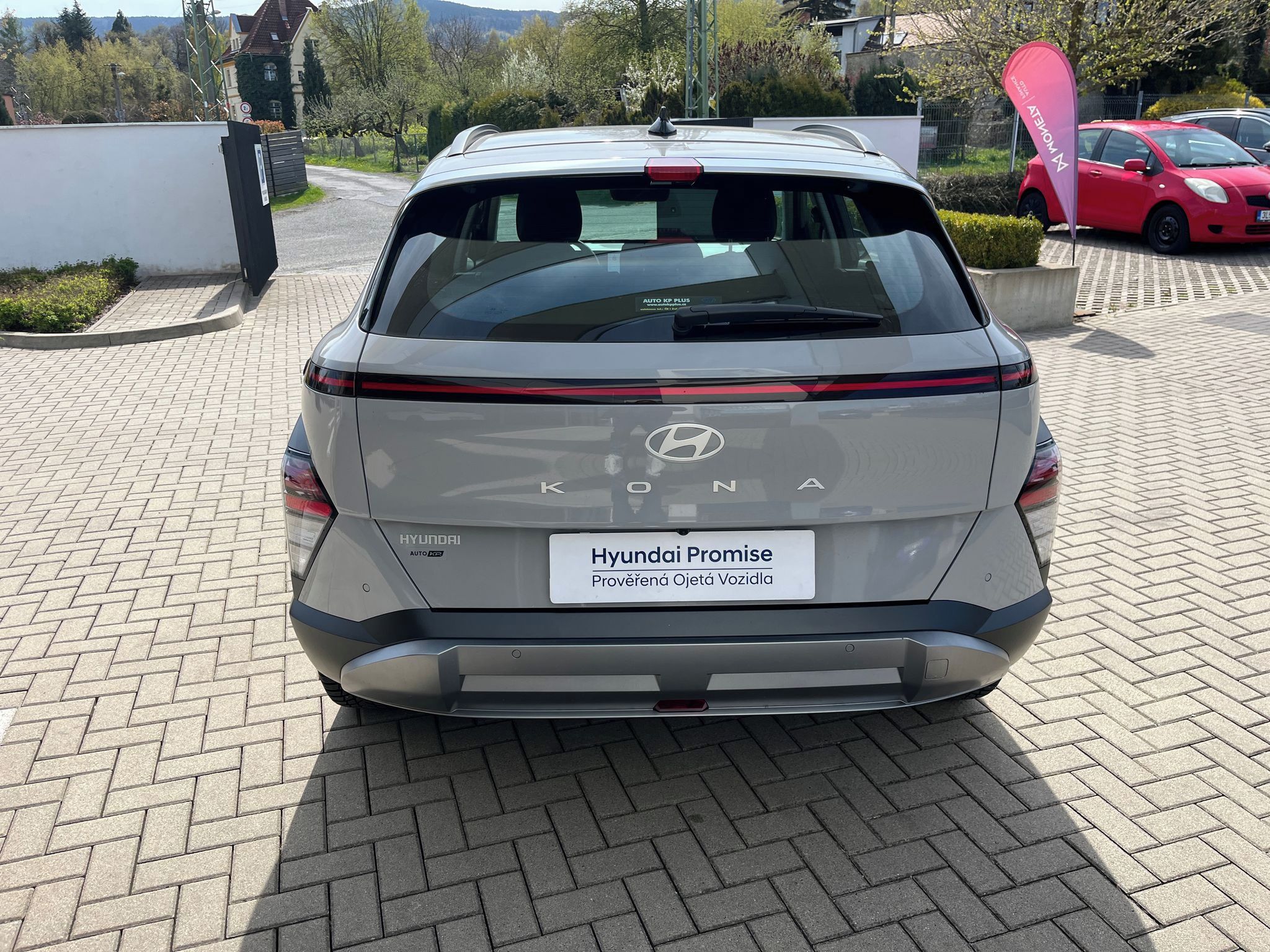Hyundai Kona, 1,6 T-GDI Smart - fotka 5