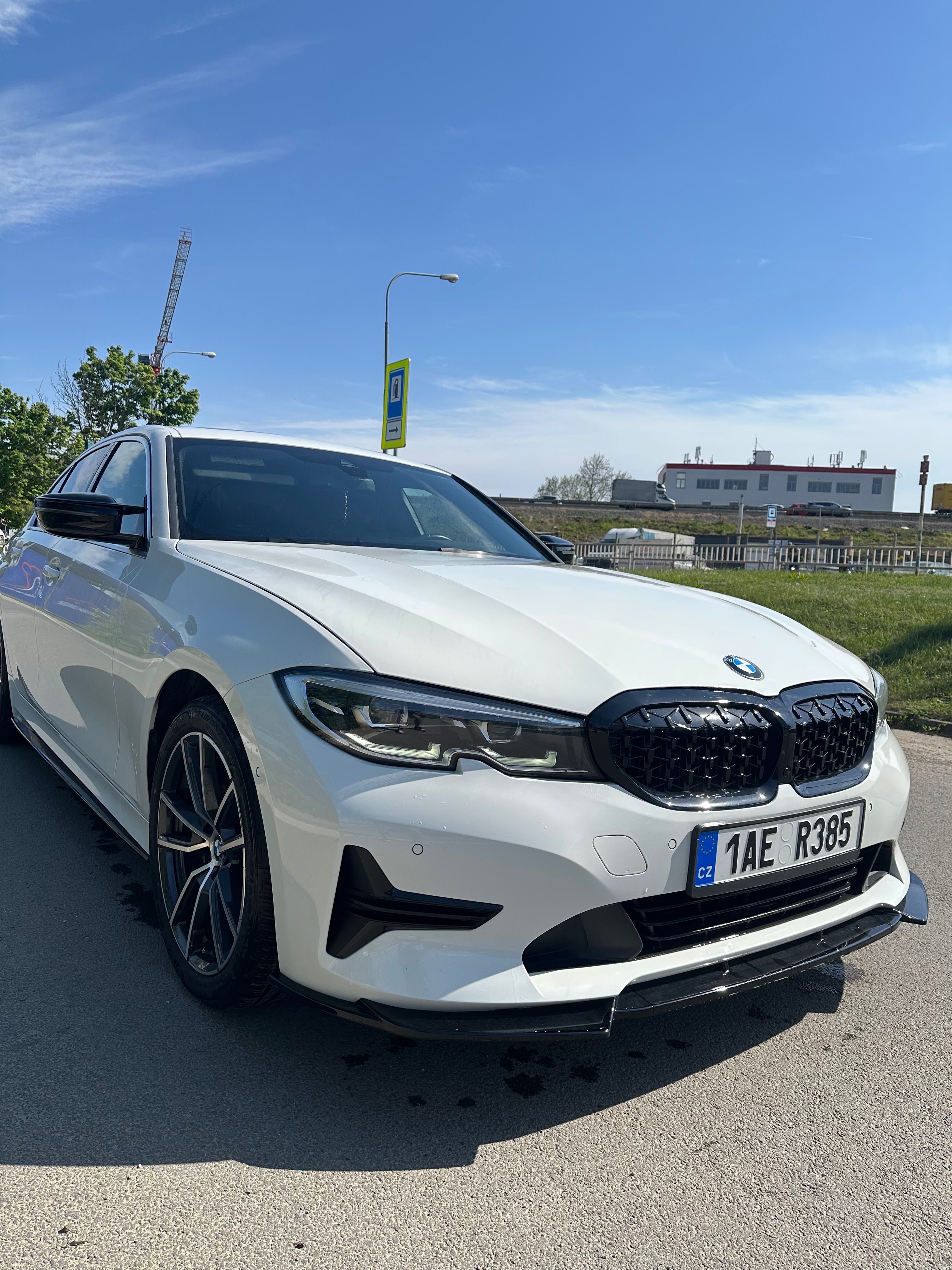BMW Řada 3, Bmw 330i , 190 kW - fotka 6