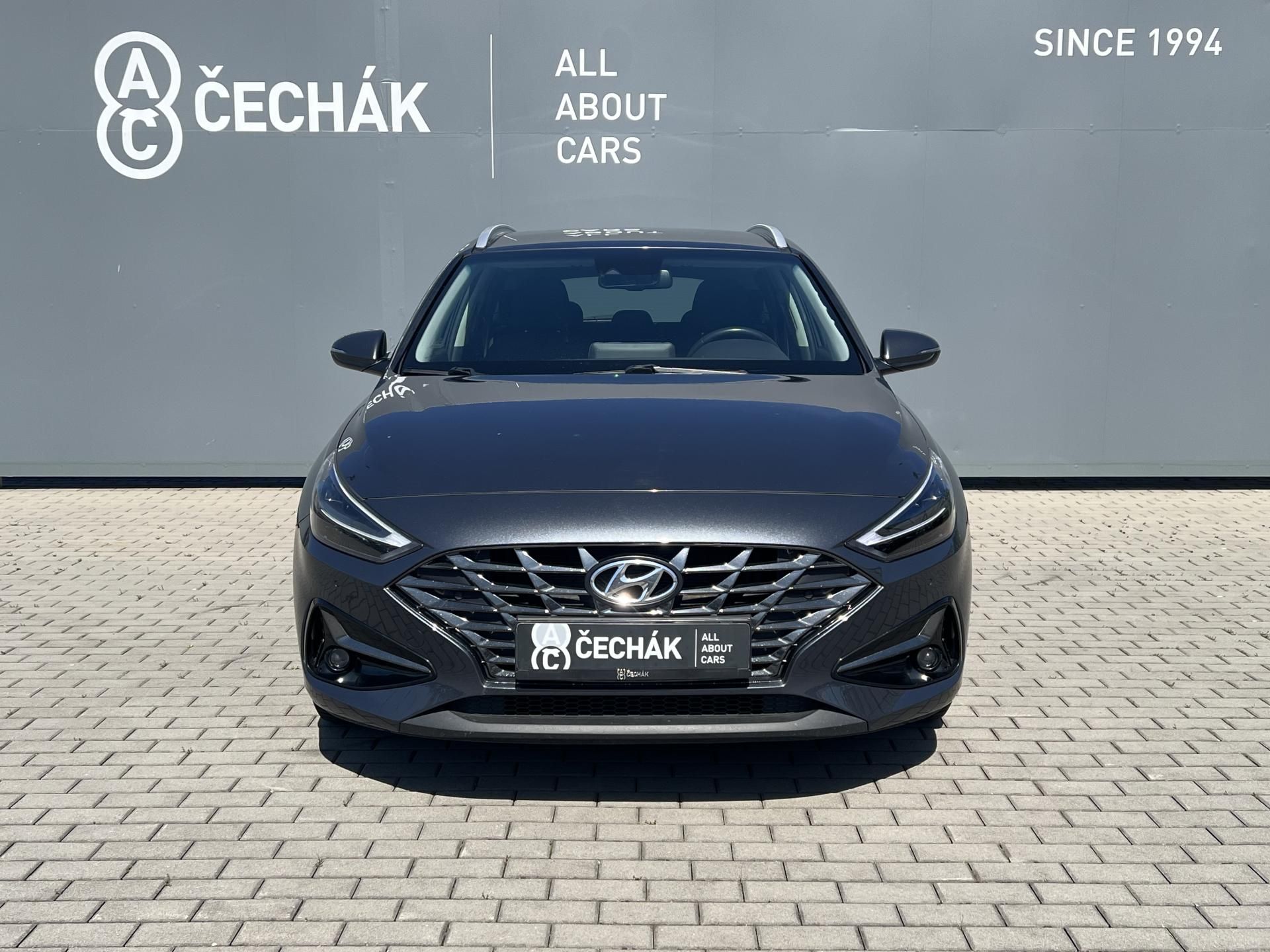 Hyundai i30 - fotka 2
