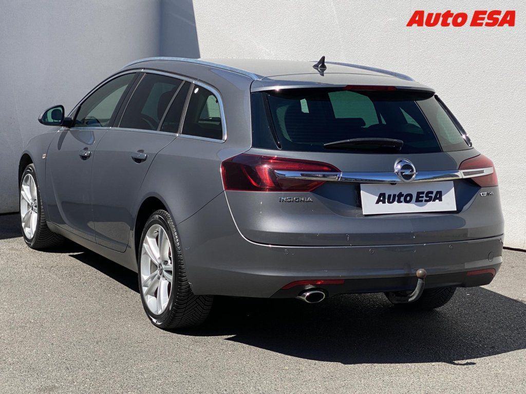Opel Insignia, 2.0D - fotka 6