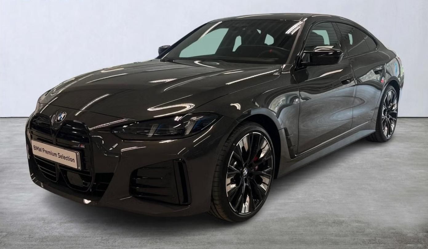 BMW i4, M60 xDrive GC M 360k HuD Tažné