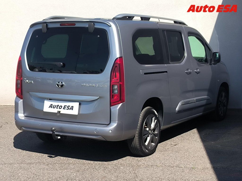 Toyota Proace City Verso, 1.5D - fotka 4