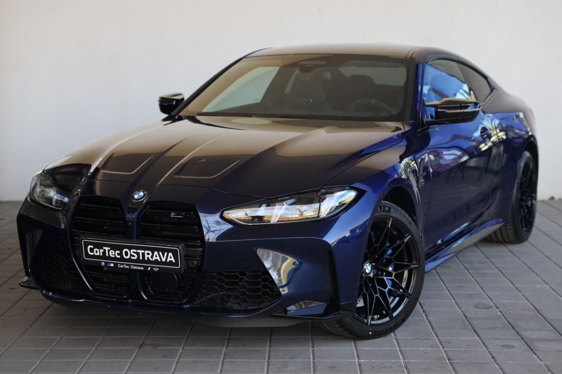 BMW M4, Competition M xDrive