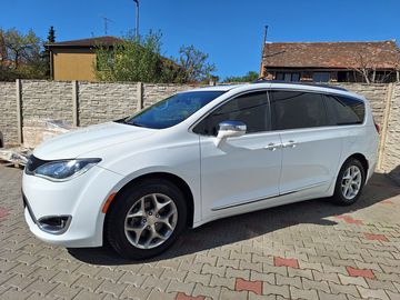 3,6 V6 214kW,výhřev,7míst