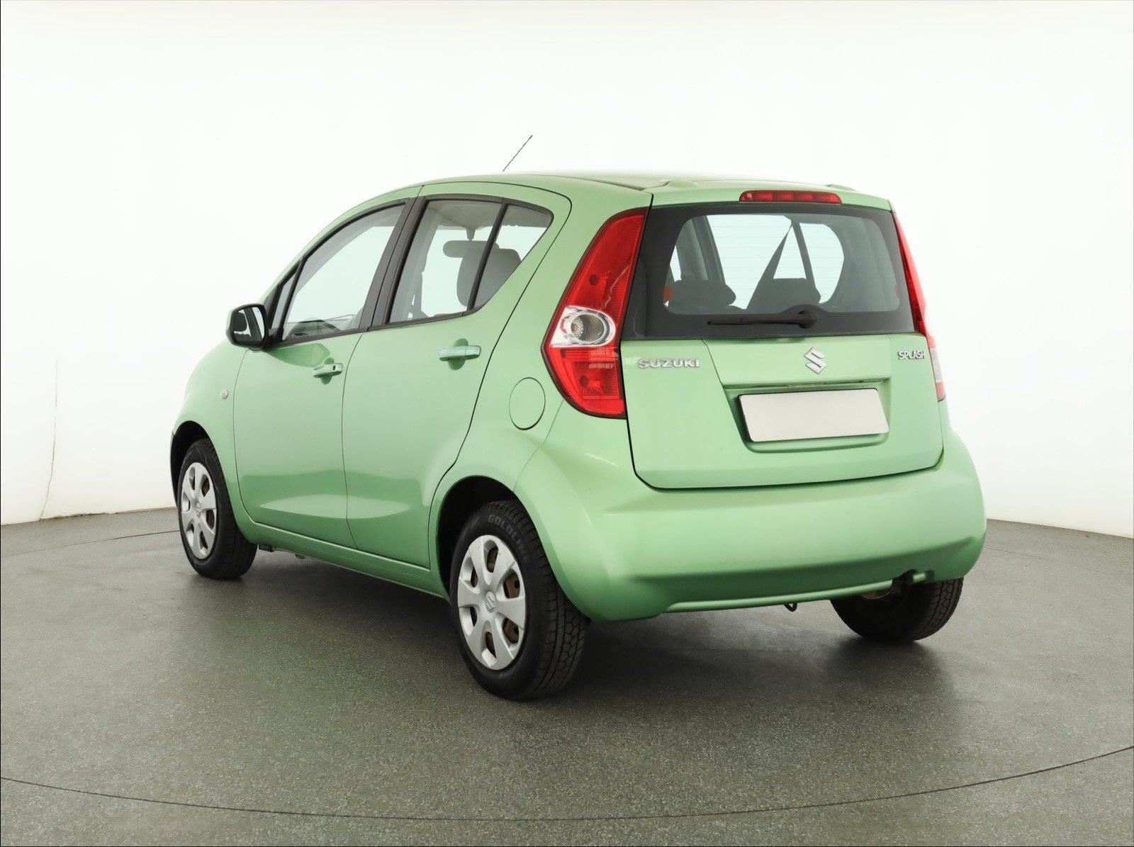 Suzuki Splash, 1.0 12V, plně pojízdný - fotka 4