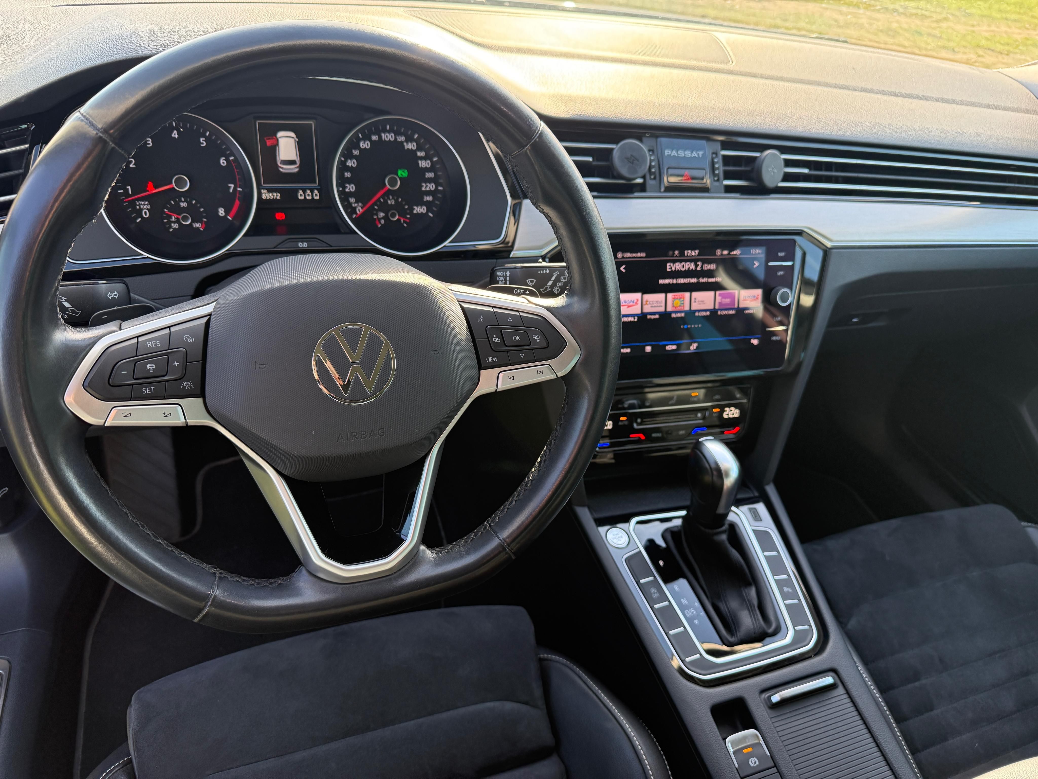 Volkswagen Passat, 1,5 TSI, 110kW - TOP STAV - fotka 5
