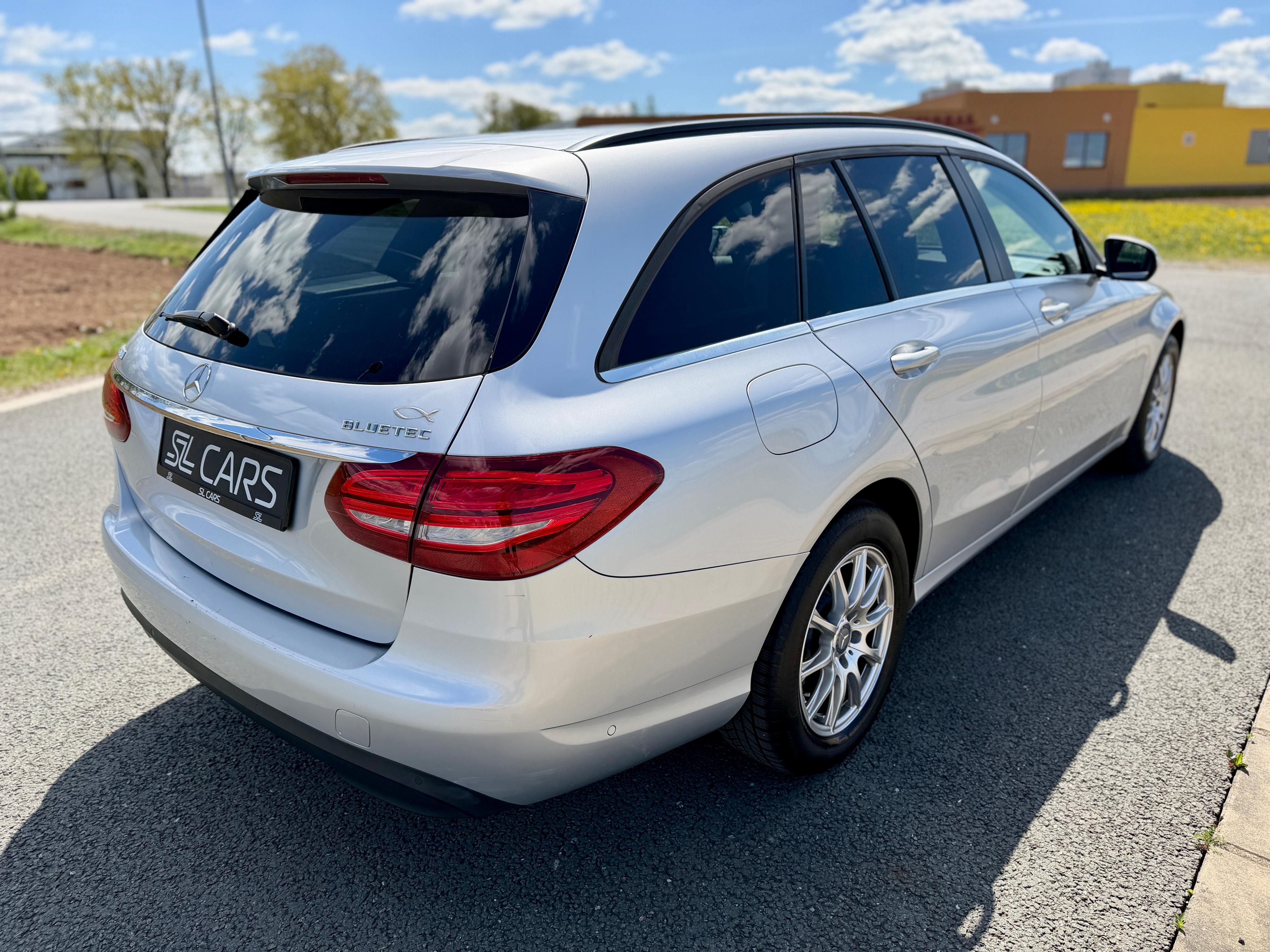 Mercedes-Benz Třídy C, 200d FULL LED NAVI SERVISKA - fotka 5