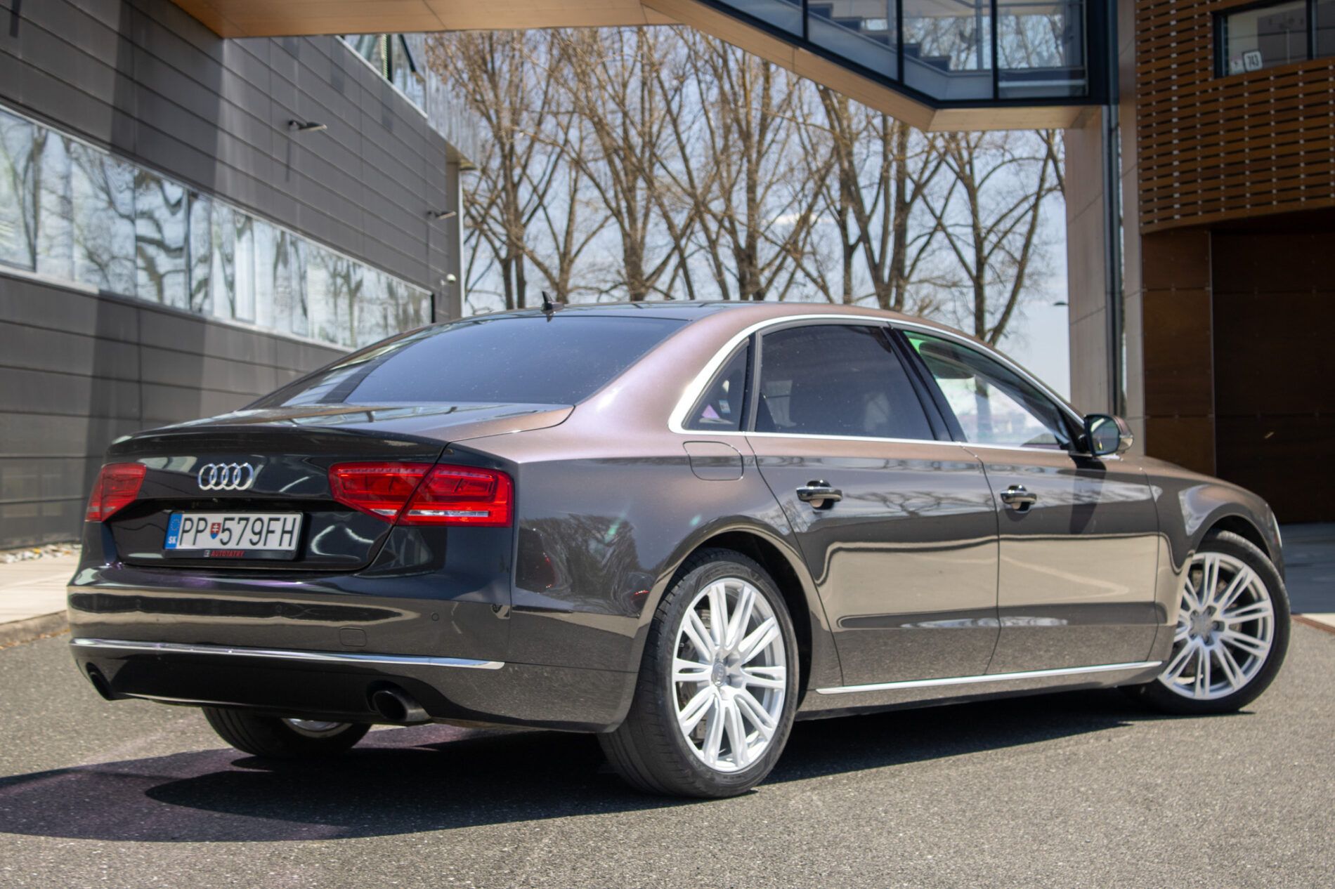 Audi A8 - fotka 5