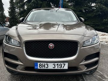 Plný servis, nové brzdy a pneu