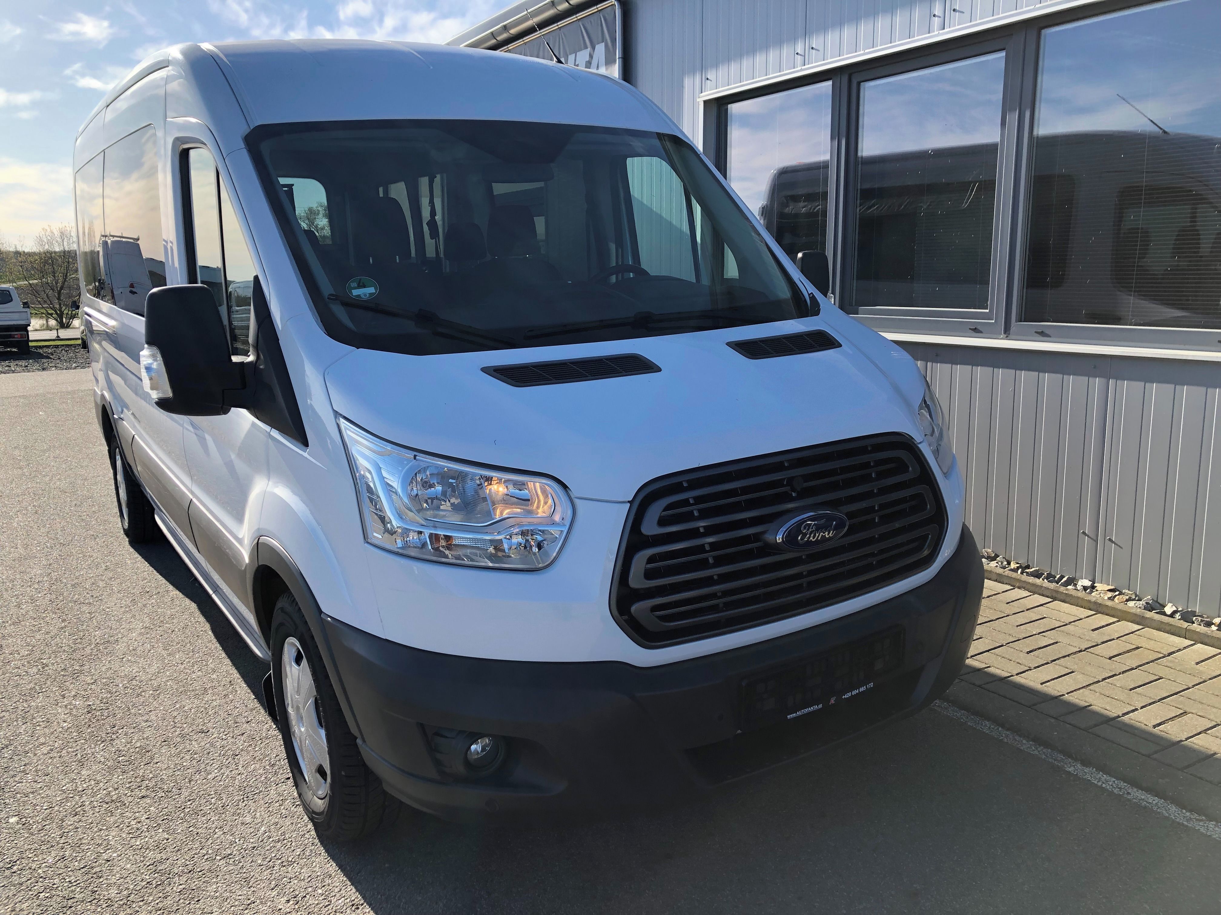 Ford Transit, Transit L3H2 2,0 9míst+rozvody - fotka 3