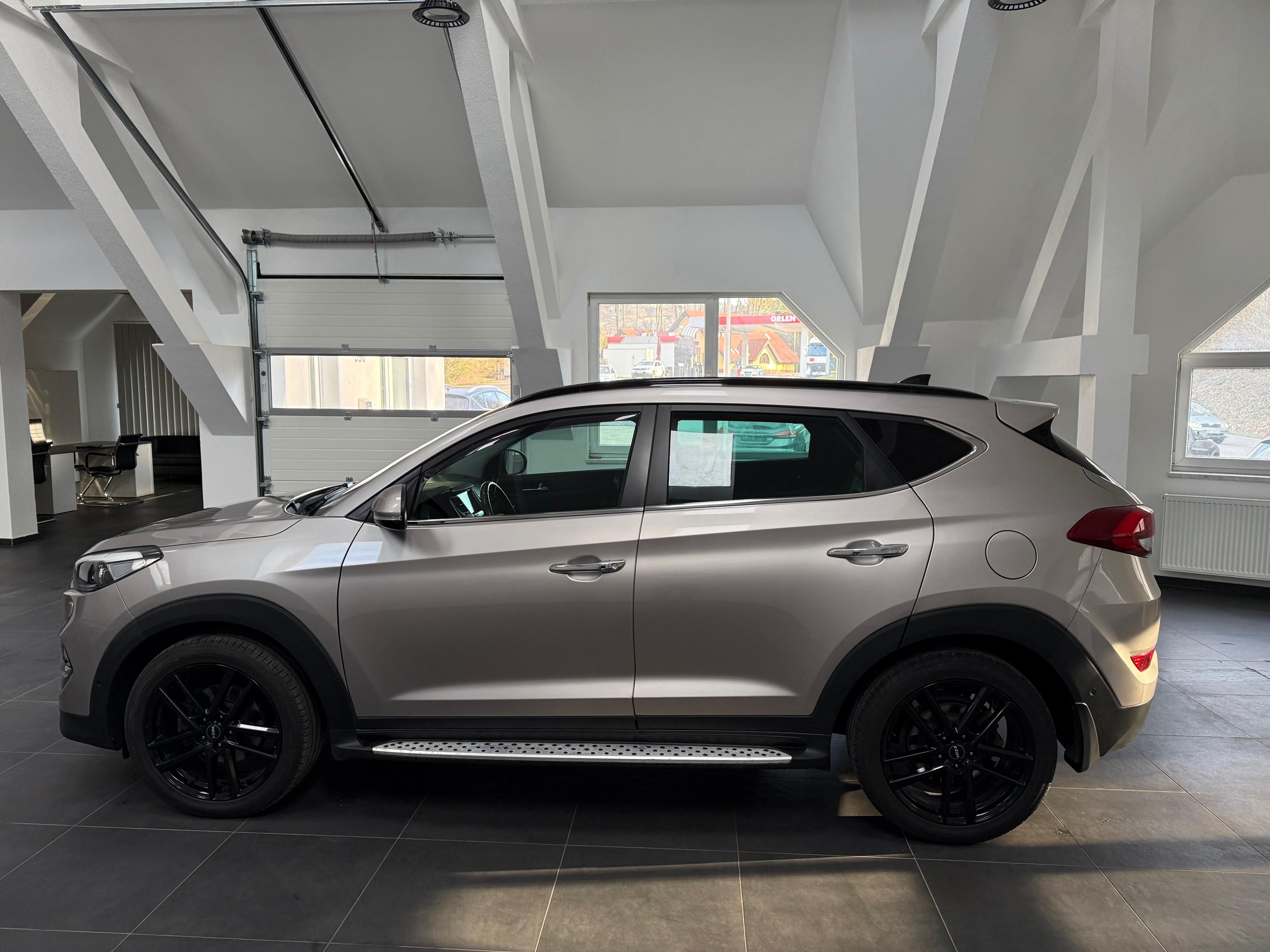 Hyundai Tucson, 1.6 T-GDI AWD AUTOMAT 144000km - fotka 4