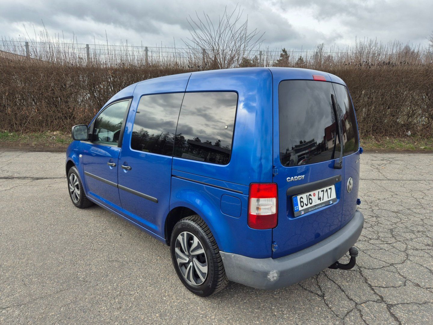 Volkswagen Caddy, 1.9TDI 77kW klima DSG automat - fotka 5