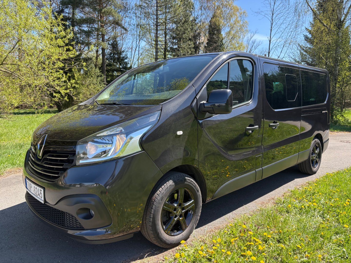 Renault Trafic, 2.0 dCi 9 míst Navi CZ DPH