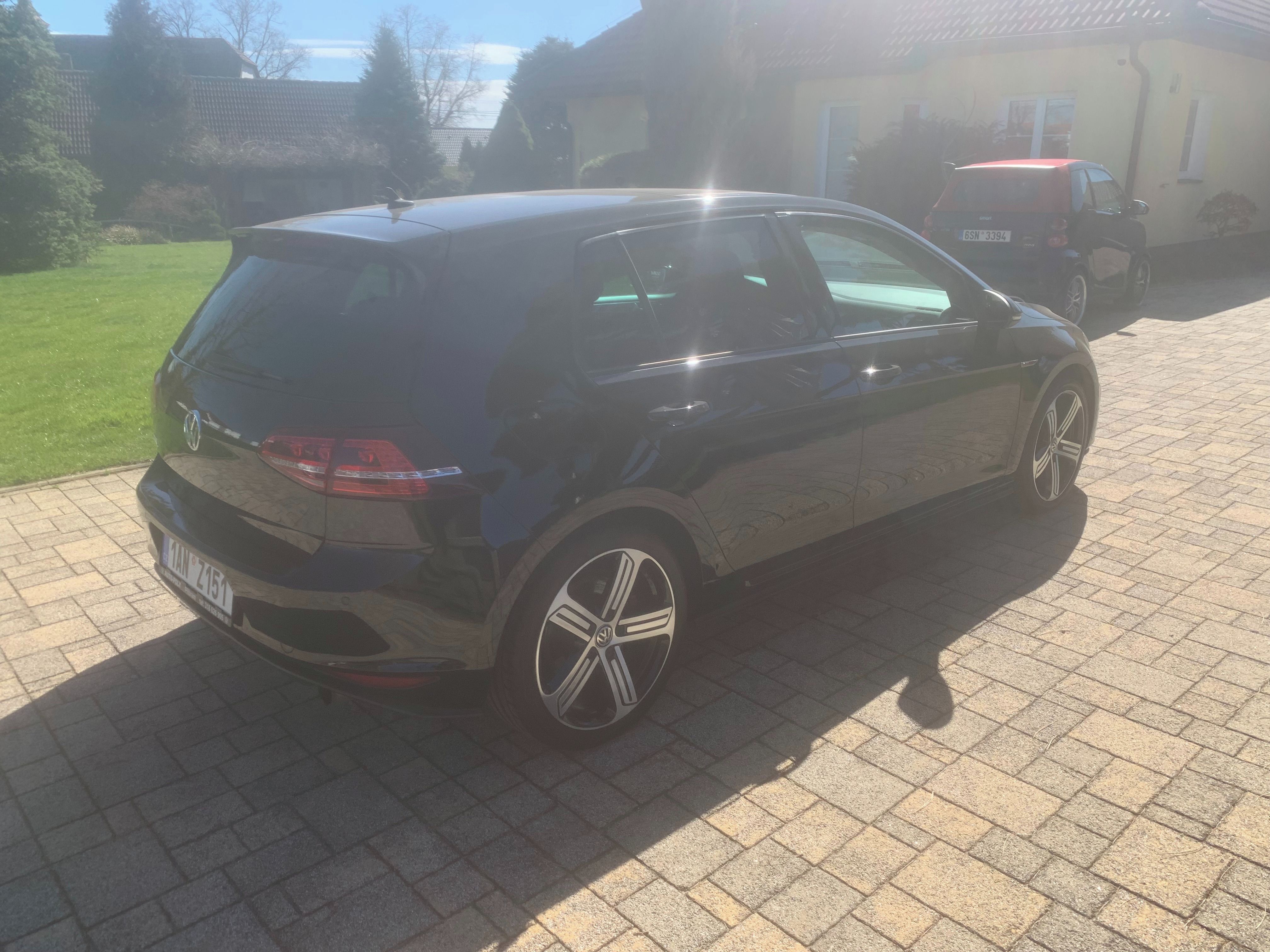 Volkswagen Golf, GTI - fotka 5