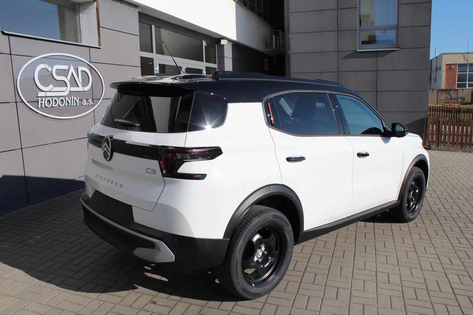 Citroën C3 Aircross, PLUS Turbo 100k Manual - fotka 5