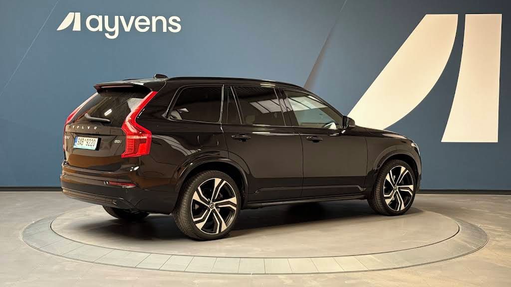 Volvo XC90, B5 AWD diesel R-Design Auto - fotka 2