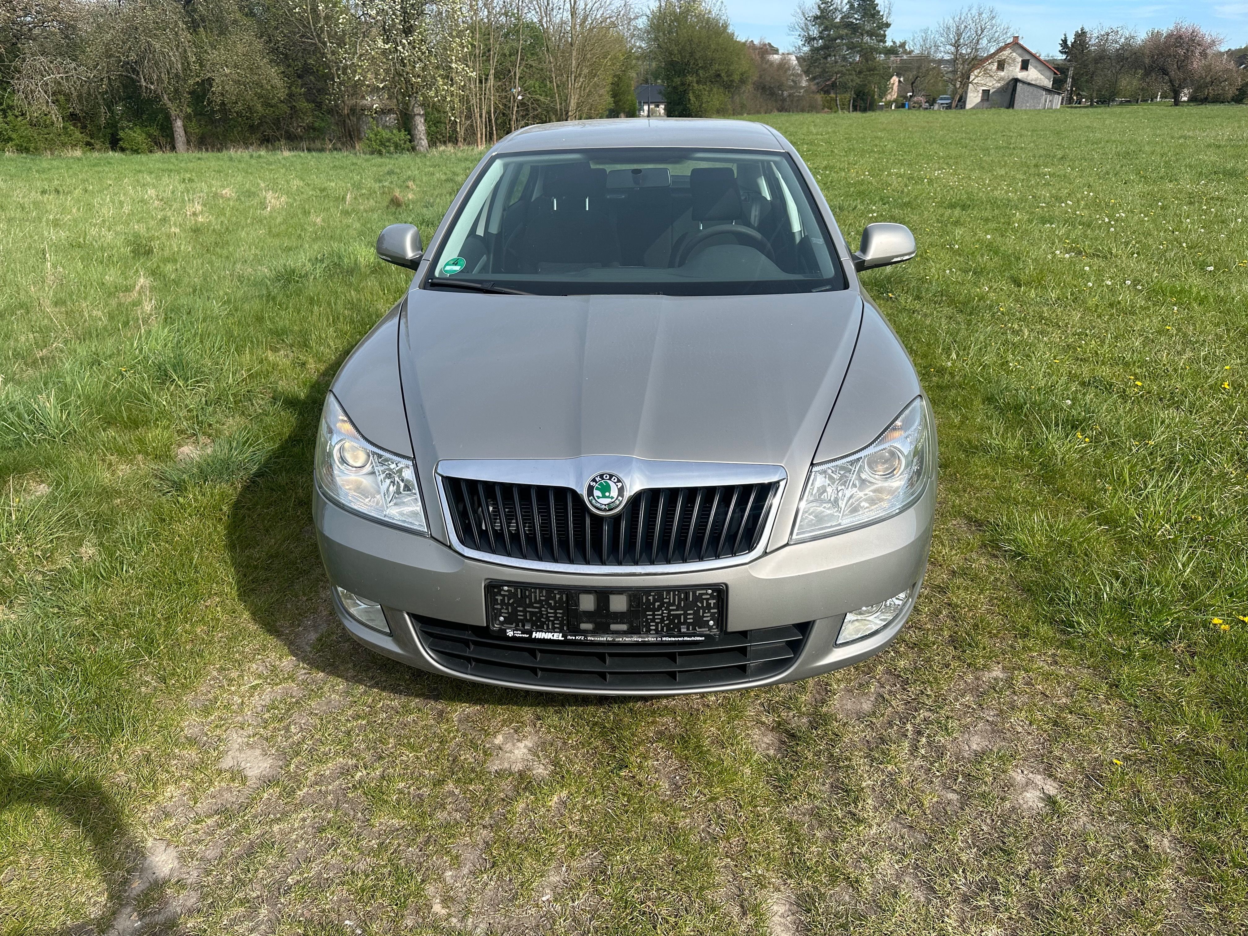 Škoda Octavia, 1.6 MPI-75KW-TAŽNE ZAŘIZENI - fotka 2