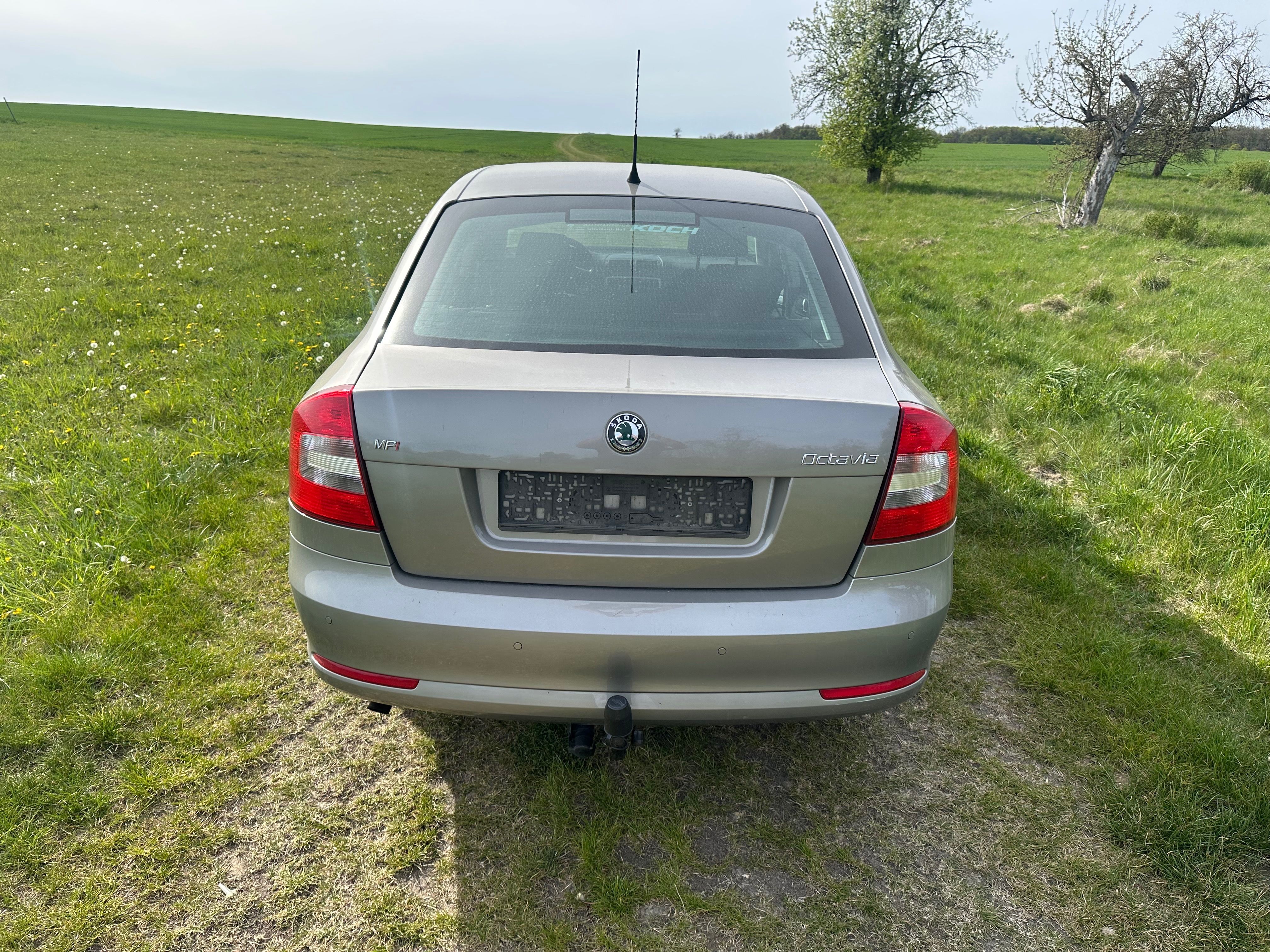 Škoda Octavia, 1.6 MPI-75KW-TAŽNE ZAŘIZENI - fotka 5
