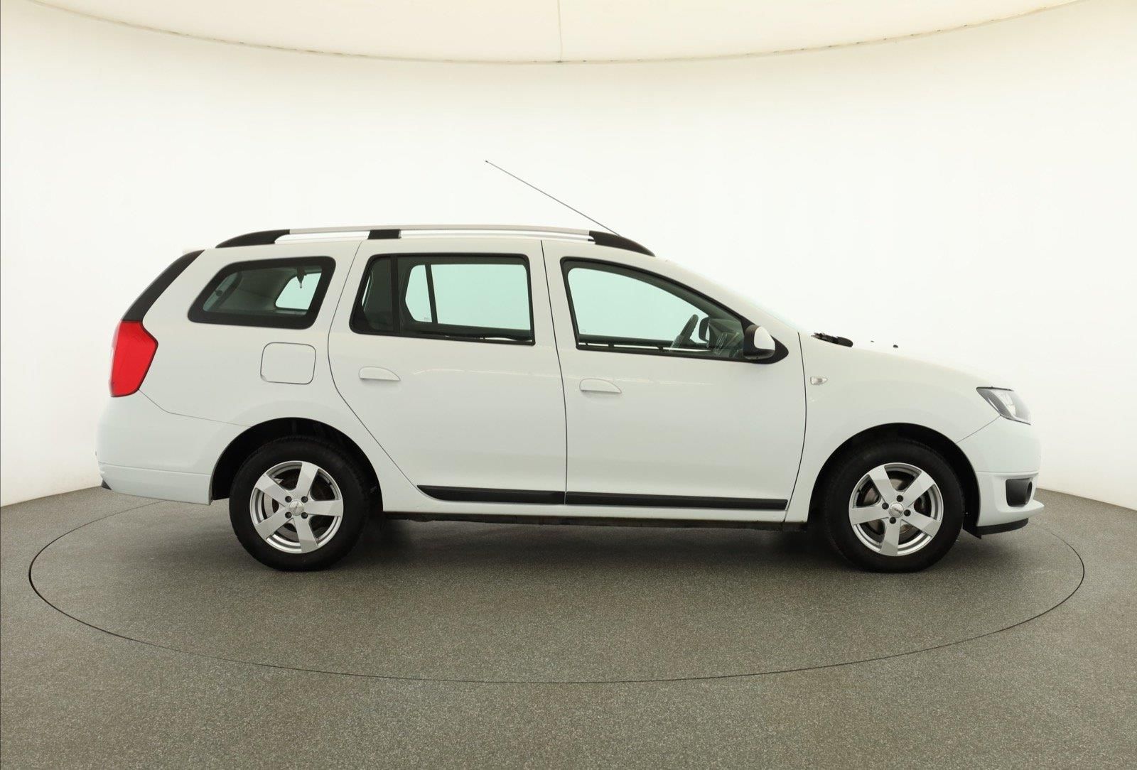 Dacia Logan, 0.9 TCe, Klima, El. okna - fotka 6