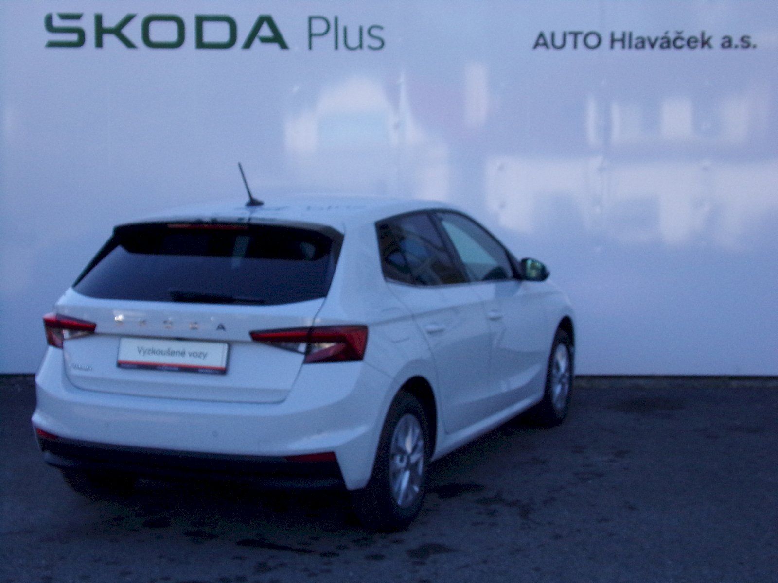 Škoda Fabia, TOP Selection 1.0 TSi / 85 kW - fotka 2