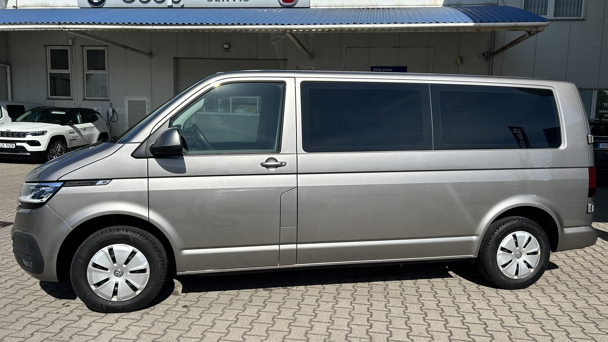 Volkswagen Transporter, 2.0TDI 4Motion Long - fotka 4