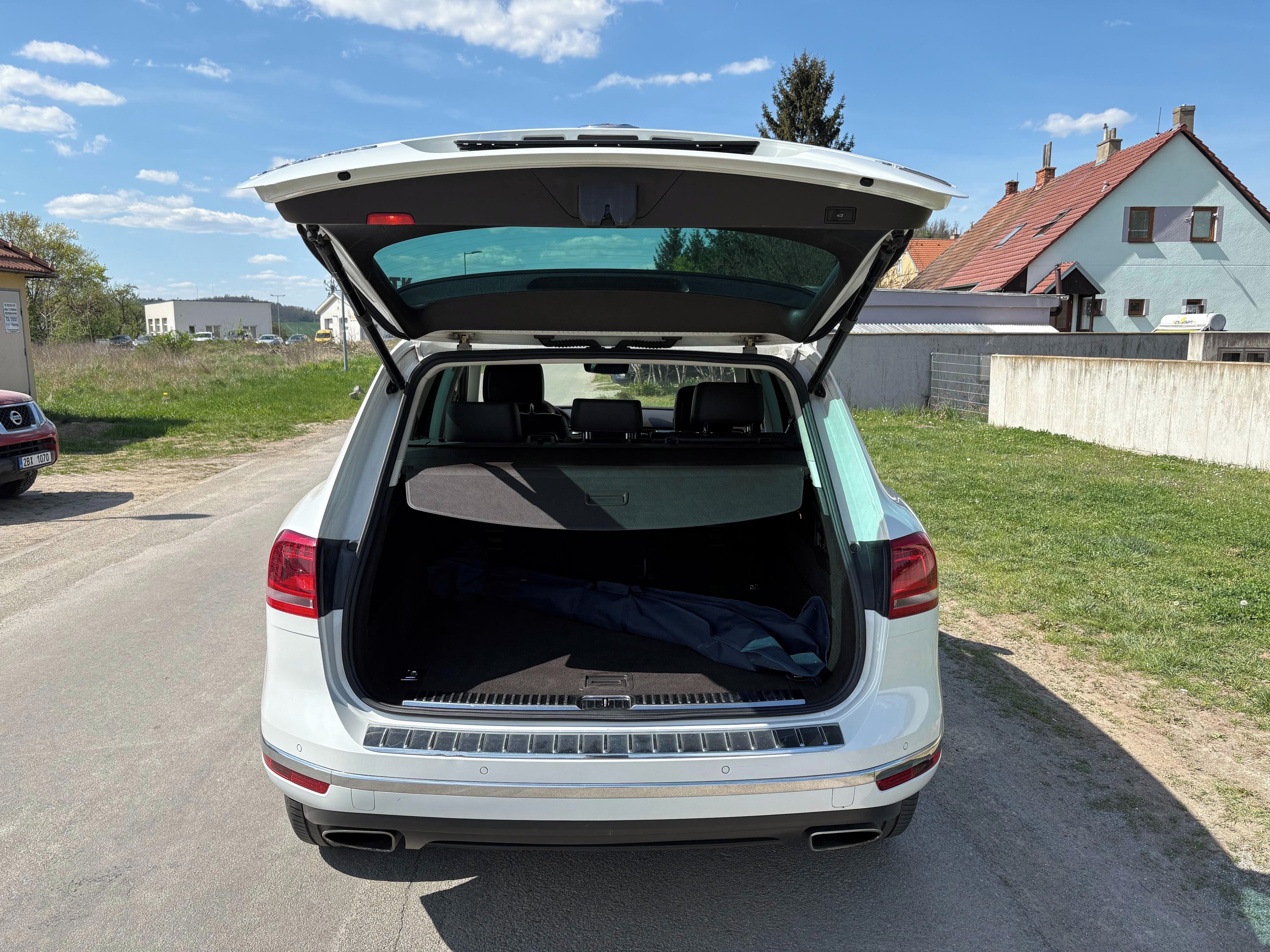 Volkswagen Touareg, 3.0TDi V6 193kW 1.Majitel ČR - fotka 6