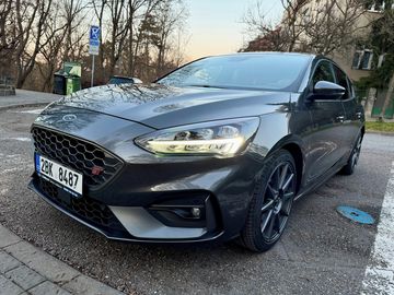 Ford Focus ST PLUS 2.3, 206 kW